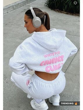 NWT White Fox Comfort Club
Mist